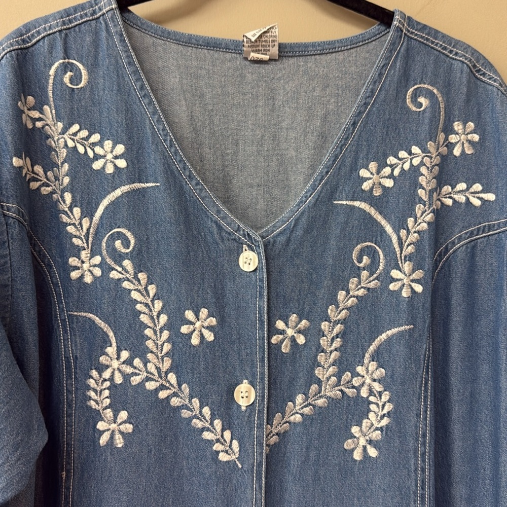 Denim Jazz Vintage Embroidered Button Front Denim Midi Dress | size 1X | EUC - Picture 4 of 10
